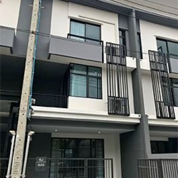 P776 ให้เช่า ทาวน์โฮม 3 ชั้น โครงการ เพล็กซ์ เรสซิเดนซ์ นวมินทร์ 111 Plex Residence Nawamin 111 ถนนเ
