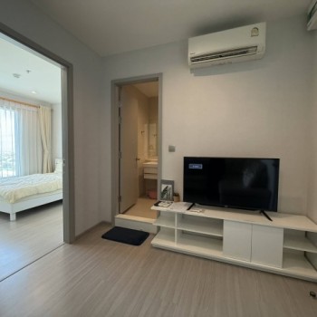 Life Sukhumvit 62 Convenient Safe 22nd Floor BTS BangChak