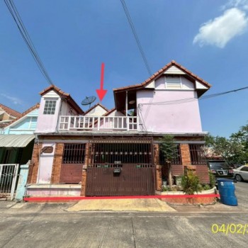 ขายทาวน์เฮ้าส์ปทุมธานี โครงการ บ้านวรารักษ์ รังสิต - คลอง 3  อำเภอคลองหลวง