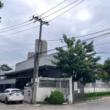 BR 1956 ให้เช่าโกดัง พร้อมออฟฟิศ 1,040 ตร.ม สูง8 เมตร  ศรีนครินทร์ พระรามเก้า9 ใกล้ รพ.สมิตเวชศรีนคร