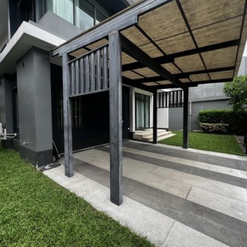 ให้เช่าบ้านเดี่ยว 2 ชั้น หมู่บ้านเศรษฐสิริ-กรุงเทพกรีฑา พร้อมเฟอร์นิเจอร์  ใกล้ แอร์พอร์ตลิงค์ สนามบ