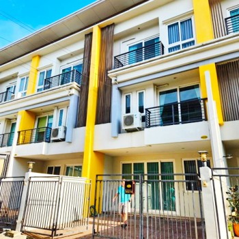 APL ลาดกระบัง 32-56 เฟอร์ครบ เครื่องซักผ้า ให้เช่าโฮมออฟฟิศ 3 ชั้น สุวรรณภูมิ 21ตรว. 228ตรม. พร้อมอย